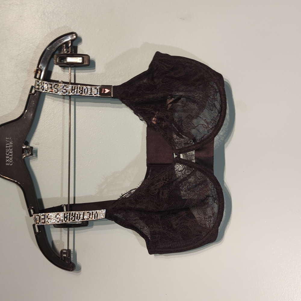 Victoria's Secret Bra size 36DDD